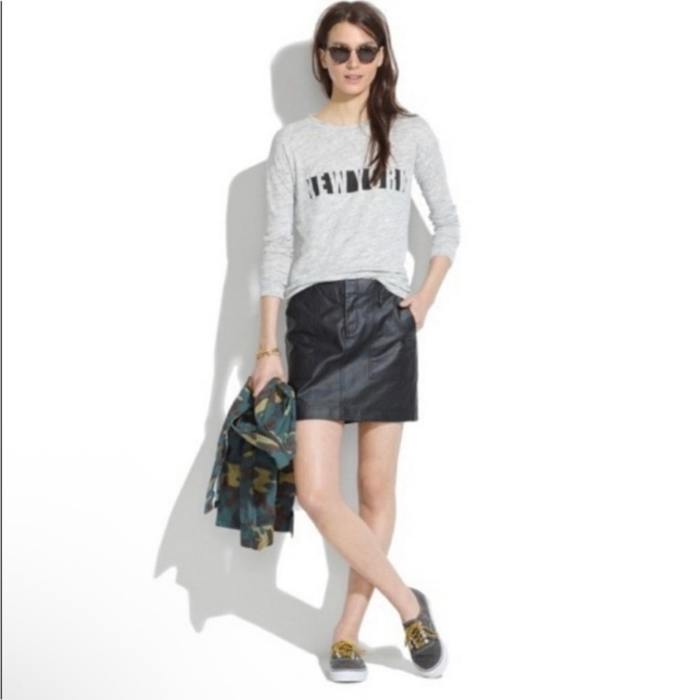 Madewell coated canvas washed black cargo miniskirt grunge size 12